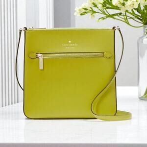 Kate Spade Sadie North South Crossbody in Fern Moss Green Leather k7379